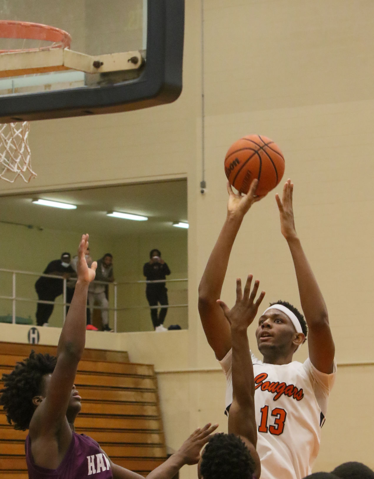 Hammond visits West Side boys basketball